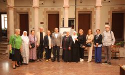 Srebrenitsa annelerinin sesi Ayvalık’ta yankılandı: Munira Subašić’ten adalet ve hafıza çağrısı