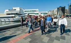 Karşıyaka’nın ‘Kültür Rotası’ turlarına yoğun ilgi