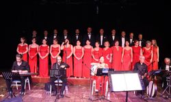 Esnaftan "Aşk Şarkıları" resitali