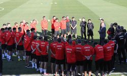 Montella'dan kadro kararı: İki futbolcu milli takım kampından ayrılıyor