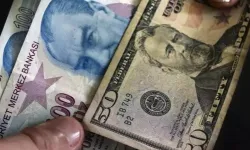 Ekonomistlerin yıl sonu haritası netleşti: Dolar ve enflasyon beklentileri güncellendi