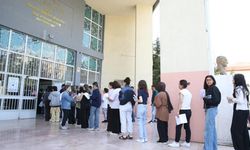 YKS günü 3 bin 25 kişi geçici kimlik için başvurdu