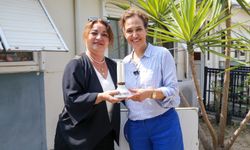 Başkan Ünsal’dan eğitime destek veren sitelere teşekkür: Karşıyaka’nın Filizleri büyüyor