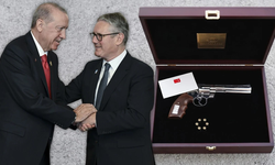 Silah hediyesinin perde arkası