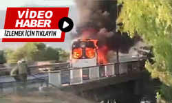 İzmir'de dolmuş alev aldı
