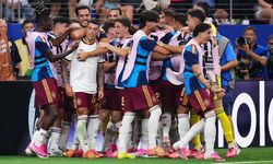 İlk finalist İspanya!