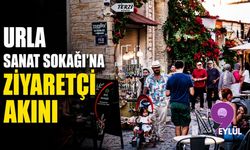 Urla Sanat Sokağı'na ziyaretçi akını