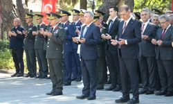 İzmir’de 15 Temmuz şehitleri anıldı