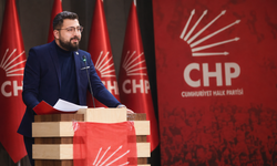CHP İzmir'de gençliğe yeni başkan!