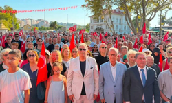 Bandırma’da Başkan Mirza ve 16 meclis üyesi YENİ Parti’ye geçti