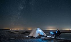 Türkiye’de gökyüzü şöleni: Perseid meteor yağmuru kentleri büyüledi