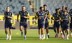 Fenerbahçe’de sıcak gelişme: Yıldız isme İngiltere’den dev teklif