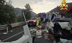 Feci kaza; 6 ölü, 34 yaralı