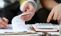 30.000 TL'nin stopajı ne kadar?    Stopaj vergisi yılda kaç kez ödenir?    Kirada stopaj vergisi nedir?