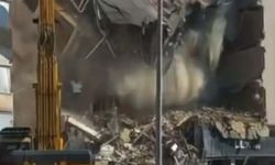 Kuşadası’nda 5 katlı bina yıkım sırasında çöktü
