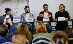 İzmir’de genç tasarımcılar sektörle buluştu: İş ve staj fırsatları masaya yatırıldı