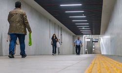 İzmir Metrosu’ndan Dokuz Eylül Hastanesi’ne kesintisiz yaya tüneli açıldı