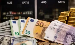 Dolar ve euro haftayı nasıl kapattı? Piyasalarda son durum!