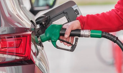Benzine indirim geliyor: İzmir'de fiyatlar değişecek