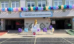 Bornova'da öğrenciler sağlıklı yaşam için yürüdü