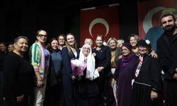 Konak’ın çınarlarından unutulmaz Cumhuriyet gösterisi