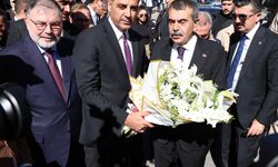 Bakan Tekin'den Çiğli'ye ziyaret!