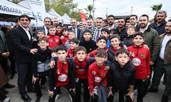 Kasapoğlu: “Biz birlikte Manisa’yız, birlikte İzmir’iz, birlikte Türkiye’yiz”
