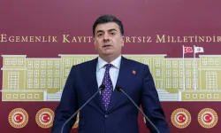 Sözcüsü Zeynel Emre'den fon soruşturması tepkisi: "Türkiye Yüzyılı dedikleri vatandaşı soymakmış!"