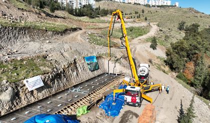 İzmir Büyükşehir Belediyesi . Bir mucizeyi gerçekleştiriyoruz