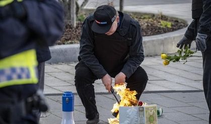 İsveç'teki dini saldırılara İzmir'den protesto