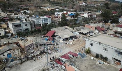 İzmir depremzedelerin yaralarını sarıyor