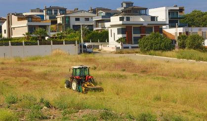 İzmir Güzelbahçe'den bahar temizliği