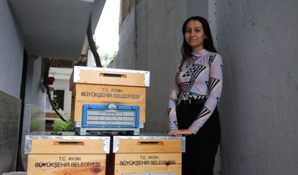 Aydın Büyükşehir Belediyesi’nden kadın arıcılara kovan desteği