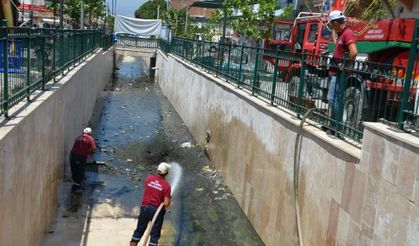 Aydın'da Kocababa Deresi temizlendi