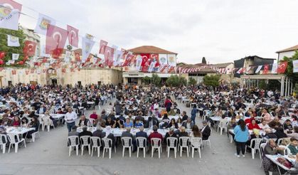 Başkan Seçer, ‘Bayram Sofrası’nda Tarsus halkıyla buluştu