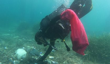 Kumbahçe Sahilinde Deniz Dibi Temizliği