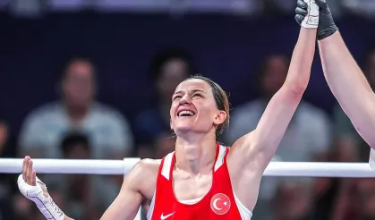 Hatice Akbaş finale yükseldi