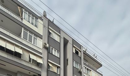 Polis memuru evinde ölü bulundu