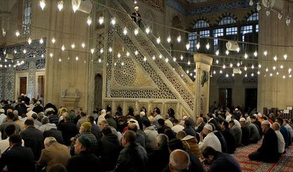 Arefe Günü Hangi Dua Okunur? Arefe günü duası nedir?