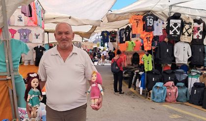 Pazarda turist hareketliliği