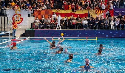 Kadınlar Sutopu yarışlarında şampiyon Galatasaray Zena