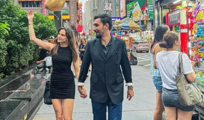 Ünlü oyuncu Alina Boz ve eşi Umut Evirgen'den aşk dolu kareler!
