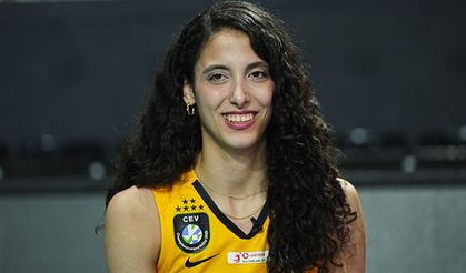 Deniz Uyanık kimdir, hangi takımda oynuyor? Voleybol kariyeri