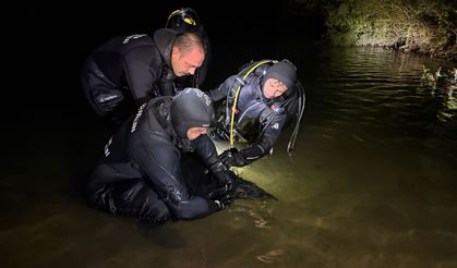 Bayındır'da acı son: Serinlemek için girdiği baraj gölünde boğulan 15 yaşındaki B.Y.'nin cansız bedenine ulaşıldı