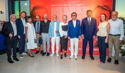 Devrim Erbil ve Erol Evgin’den Konak Pier’de “Yan Yana” sergi