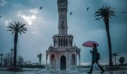İzmir’de hafta sonu gök gürültülü sağanak etkili olacak