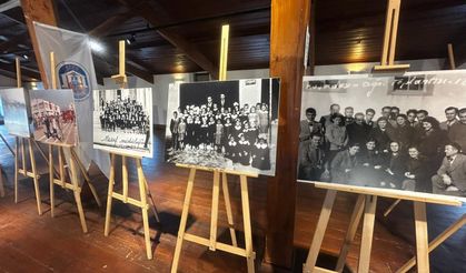 Dünün öğretmenleri Selçuk Efes Kent Belleği’nde buluştu