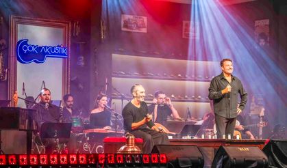 Tarihi fabrikada Çok Akustik buluşması