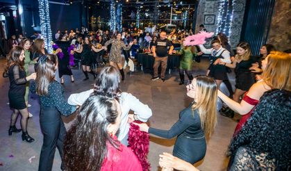 Yeşilçam tadında unutulmaz gece