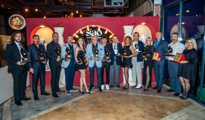 Otokros şampiyonlarına kupa gecesi